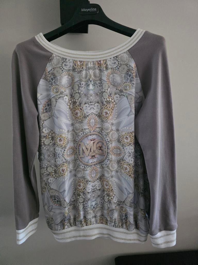 Sweater met voorkant in zijde van MUCHO GUSTO maat M, Ophalen of Verzenden, Maat 38/40 (M), Beige