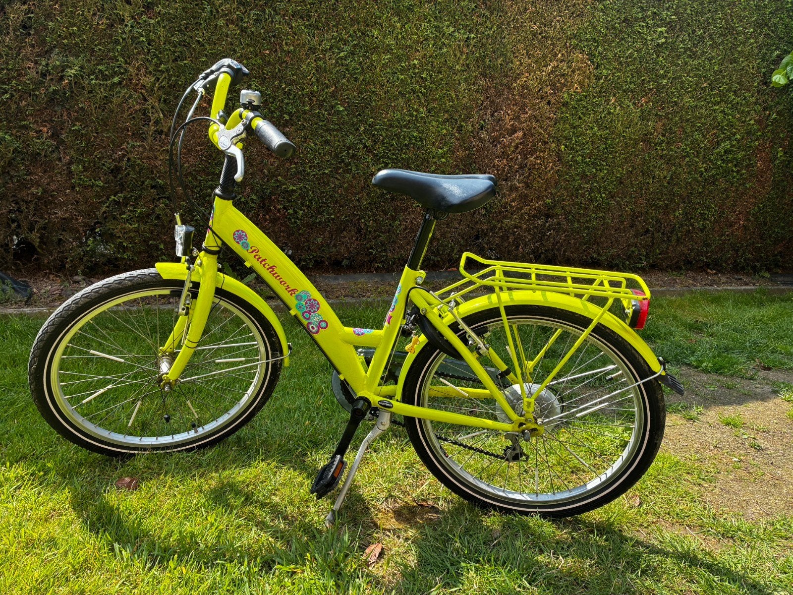 Fel gele kinderfiets maat 22, Fietsen en Brommers, Ophalen, 22 inch, Gebruikt, Velgrem