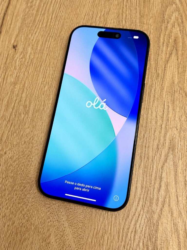 Iphone 16 Pro 128 Go Black Titanium + boîte et facture, IPhone 16 Pro, 128 GB, Enlèvement, Utilisé
