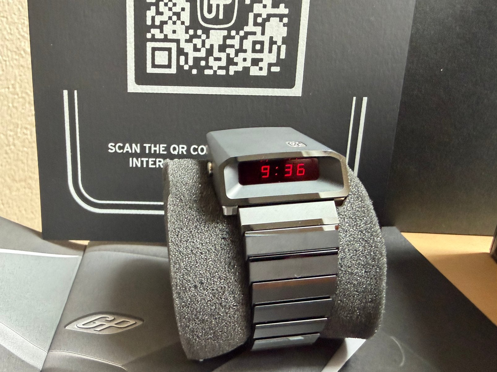 Nieuw! Girard Perregaux Casquette 2.0 Watch Horloge, Handtassen en Accessoires, Sporthorloges, Nieuw, Ophalen of Verzenden