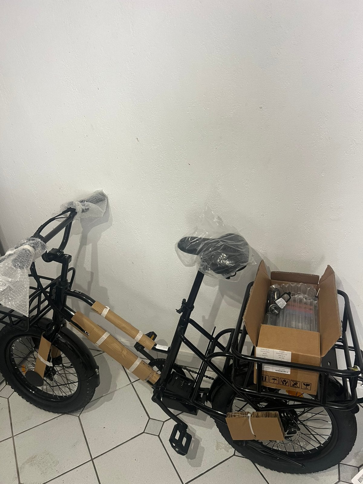 Cargo pro electric, Vélos & Vélomoteurs, Neuf, Autres marques, 47 à 51 cm, 50 km par batterie ou plus