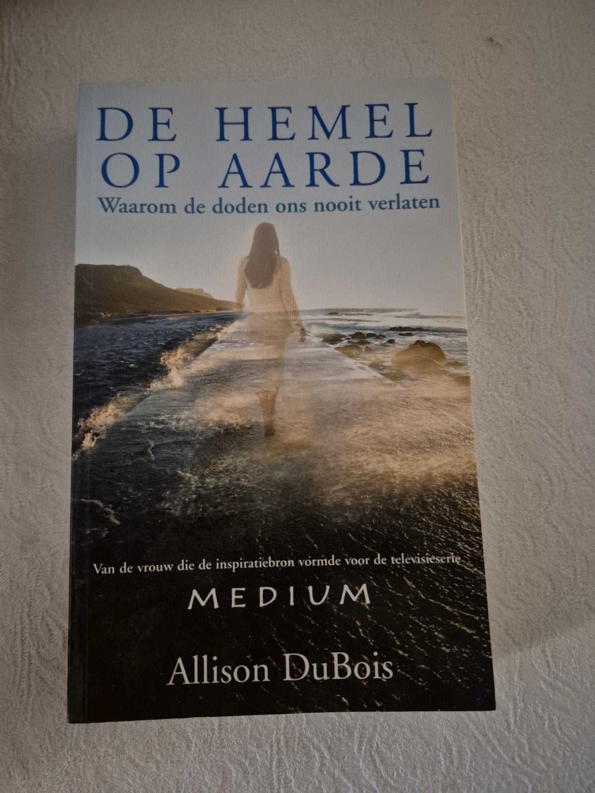 Boek "De hemel op aarde" ZGAN, Boeken, Esoterie en Spiritualiteit, Ziel of Sterfelijkheid, Ophalen of Verzenden, Zo goed als nieuw
