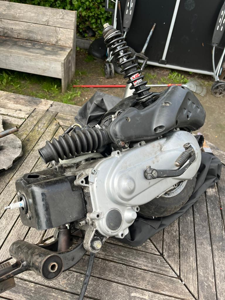 zip blok 70cc dr plug and play, Fietsen en Brommers, Ophalen, Zo goed als nieuw, Blok, Piaggio
