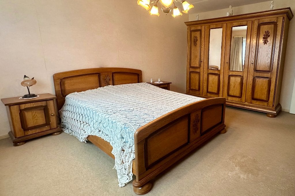 Chambre complète en chêne massif - état neuf, Maison & Meubles, Chambre à coucher | Chambres à coucher complètes, Enlèvement, Comme neuf