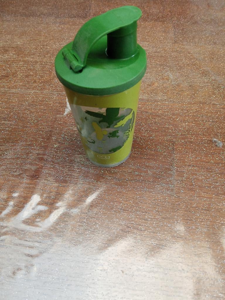 Gourde Tupperware Eco, Enlèvement