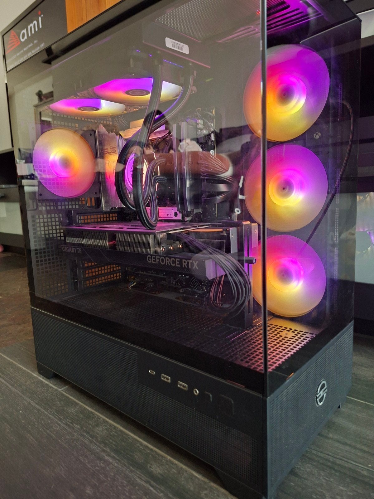 PC de jeu RTX 4080 Super/64 RAM/9800X3D, Informatique & Logiciels, Ordinateurs de bureau, SSD, 16 GB, Gaming, Enlèvement