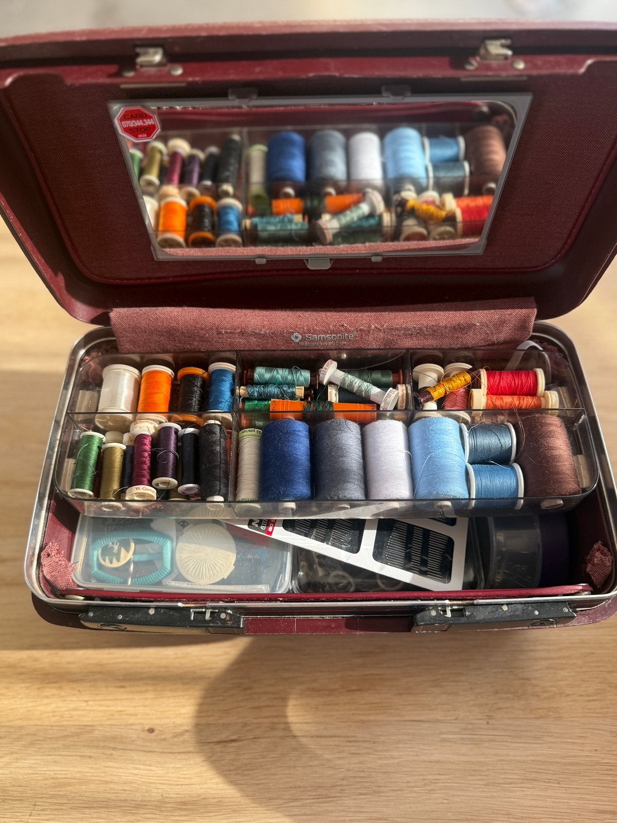 Samsonite naaikoffer, Ophalen, Zo goed als nieuw