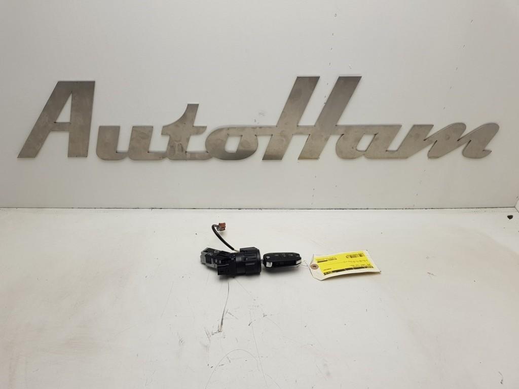 CONTACTSLOT + SLEUTEL Corsa F (UB / UH / UP) (|9663123380|), Auto-onderdelen, Overige Auto-onderdelen, Opel, Gebruikt