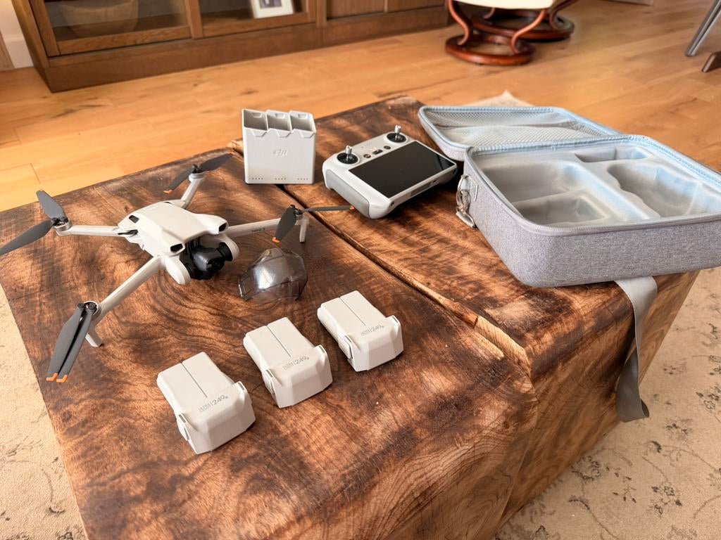 ADJI Mini 3Fly More Combo/Topstaat/Compleet extra batterijen, Audio, Tv en Foto, Drones, Zo goed als nieuw, DJI, Ophalen