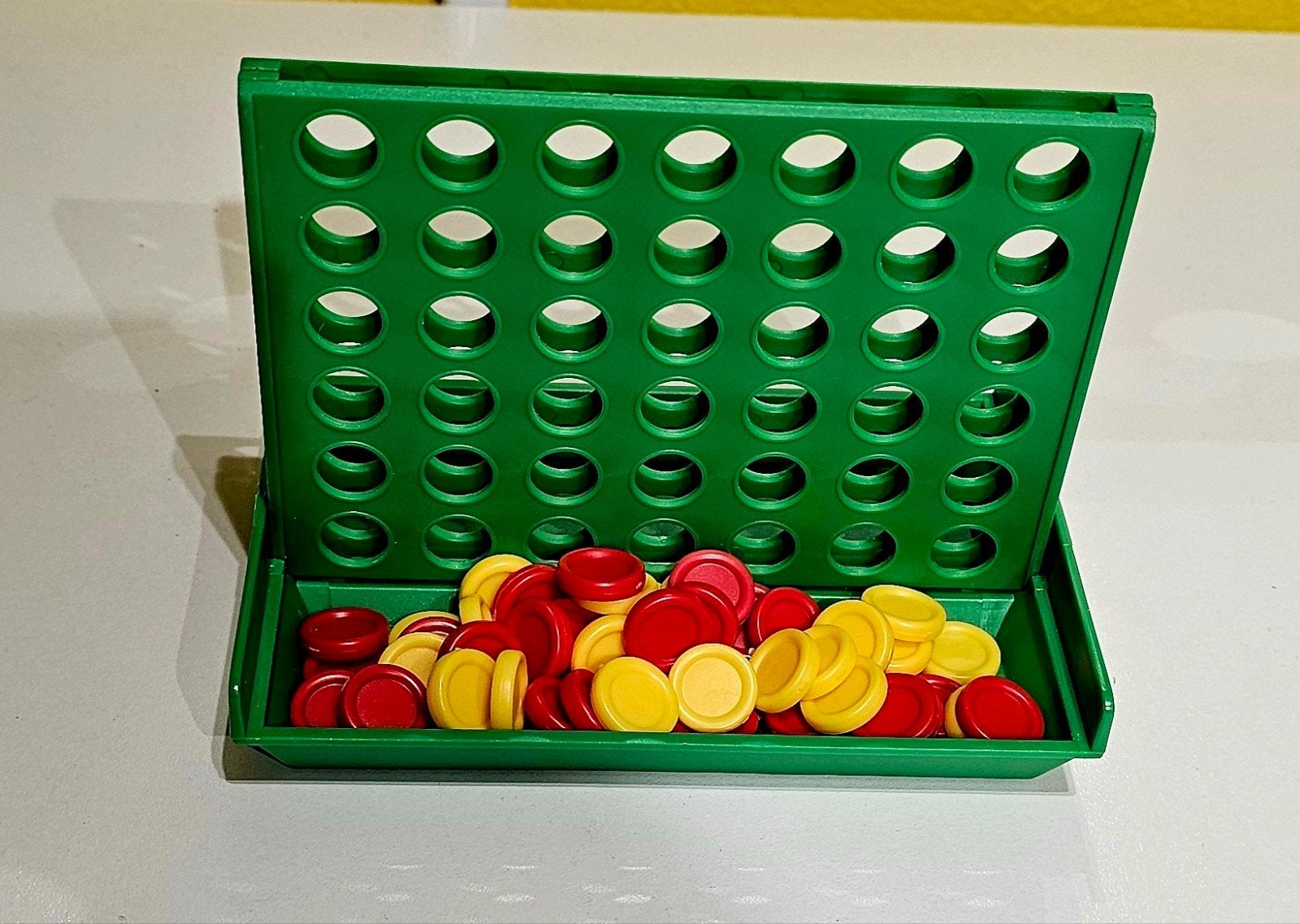 JEUX DE VOYAGE PUISSANCE 4, Hobby & Loisirs créatifs, 1 ou 2 joueurs, Enlèvement ou Envoi, Neuf, Jeu de voyage