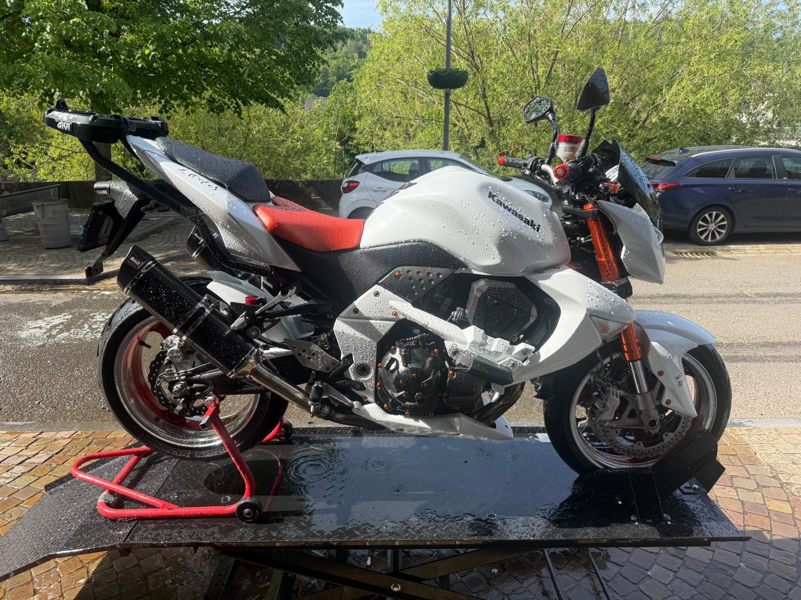 Kawasaki z1000  de 2008, Occasion, 4 cilinders, Motorrijbewijs A, Particulier