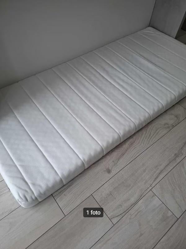 Matelas en mousse ÅFJÄLL, matelas de dureté moyenne 90x200, Maison & Meubles, Chambre à coucher | Matelas & Sommiers, 90 cm, Matelas
