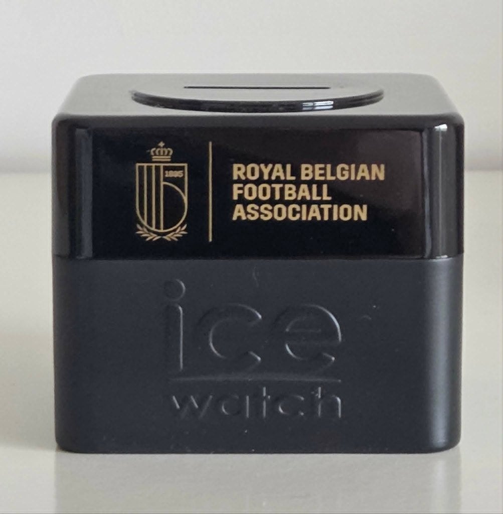 Red Devils Ice-Watch horloge - gelimiteerde editie, Handtassen en Accessoires, Ophalen of Verzenden, Nieuw
