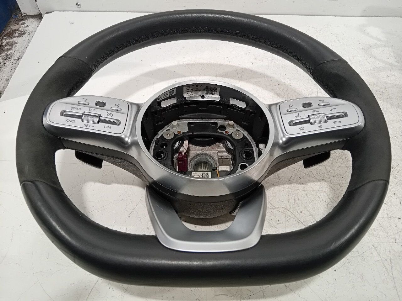 Stuur Mercedes-Benz CLA, Auto-onderdelen, Onderdelen@venauto.nl, Van der Ven Autorecycling B.V., Gebruikt, Ettenseweg 76, 4706 PB Roosendaal, The Netherlands