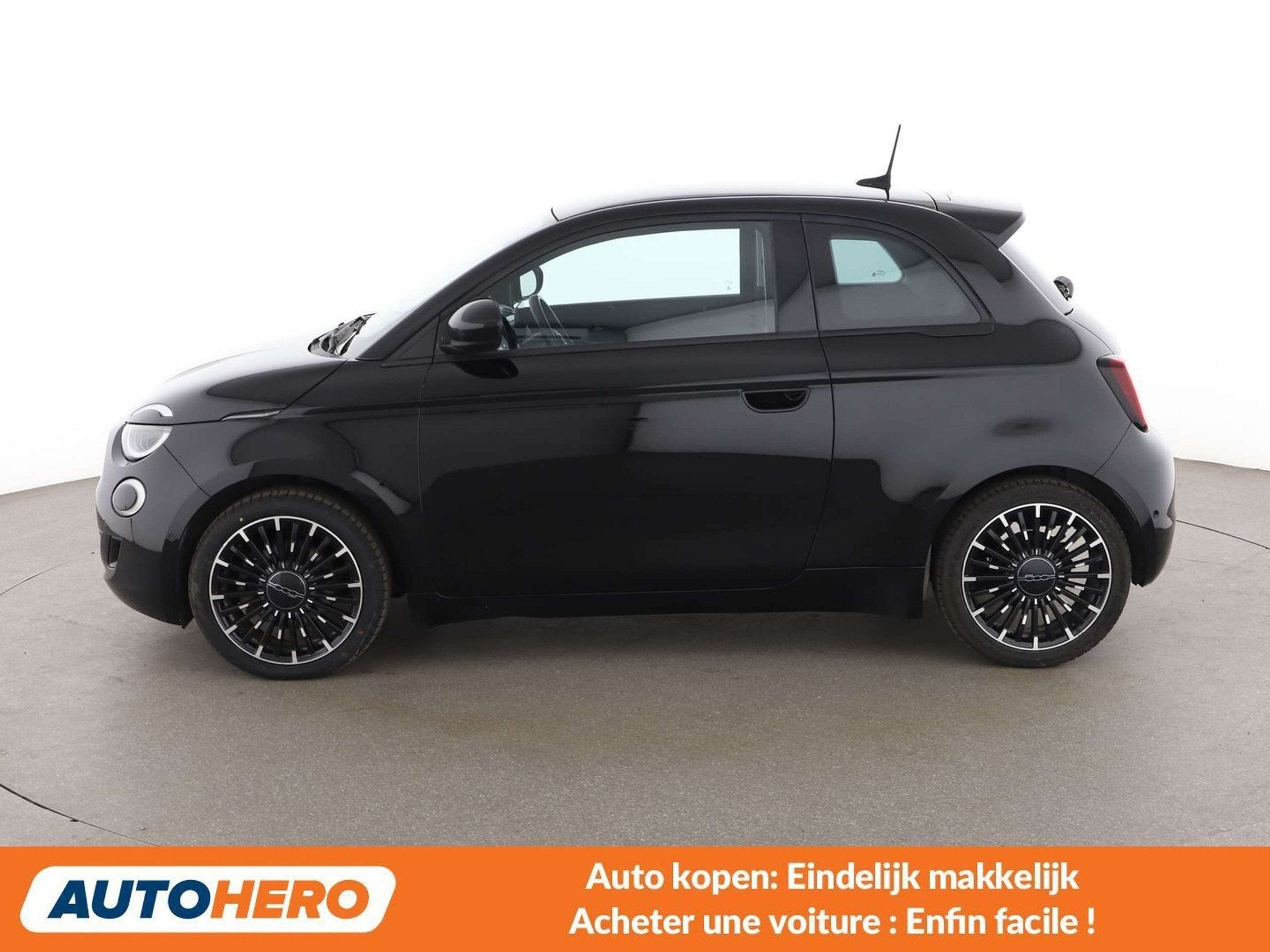 Fiat 500E electric drive 87 kW Icon (bj 2022, automaat), Auto's, Fiat, 4 zetels, Stof, https://public.car-pass.be/vhr/75893c64-63e8-47ba-a0b7-a12c51335753