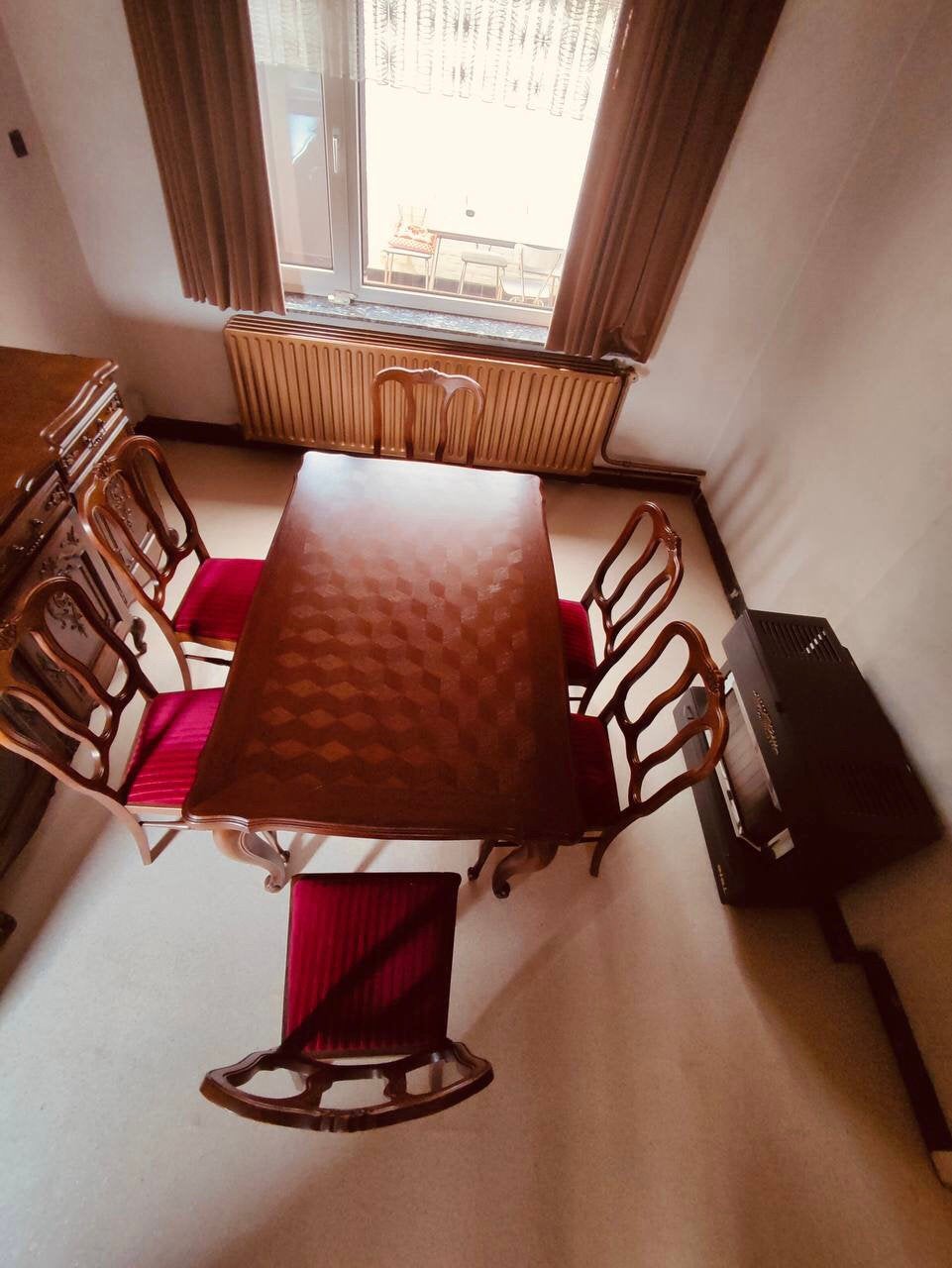 Antieken eiken eettafel met 6 stoelen, Ophalen