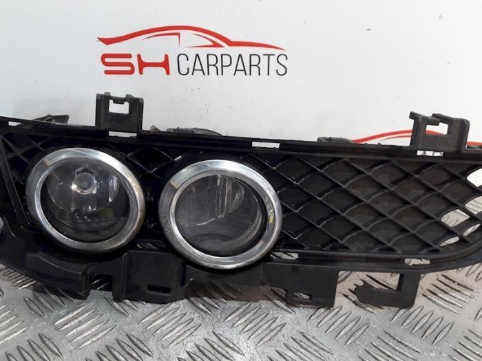Mistlamp links-voor van een Mercedes E-Klasse, Gebruikt, -, Ophalen of Verzenden, -