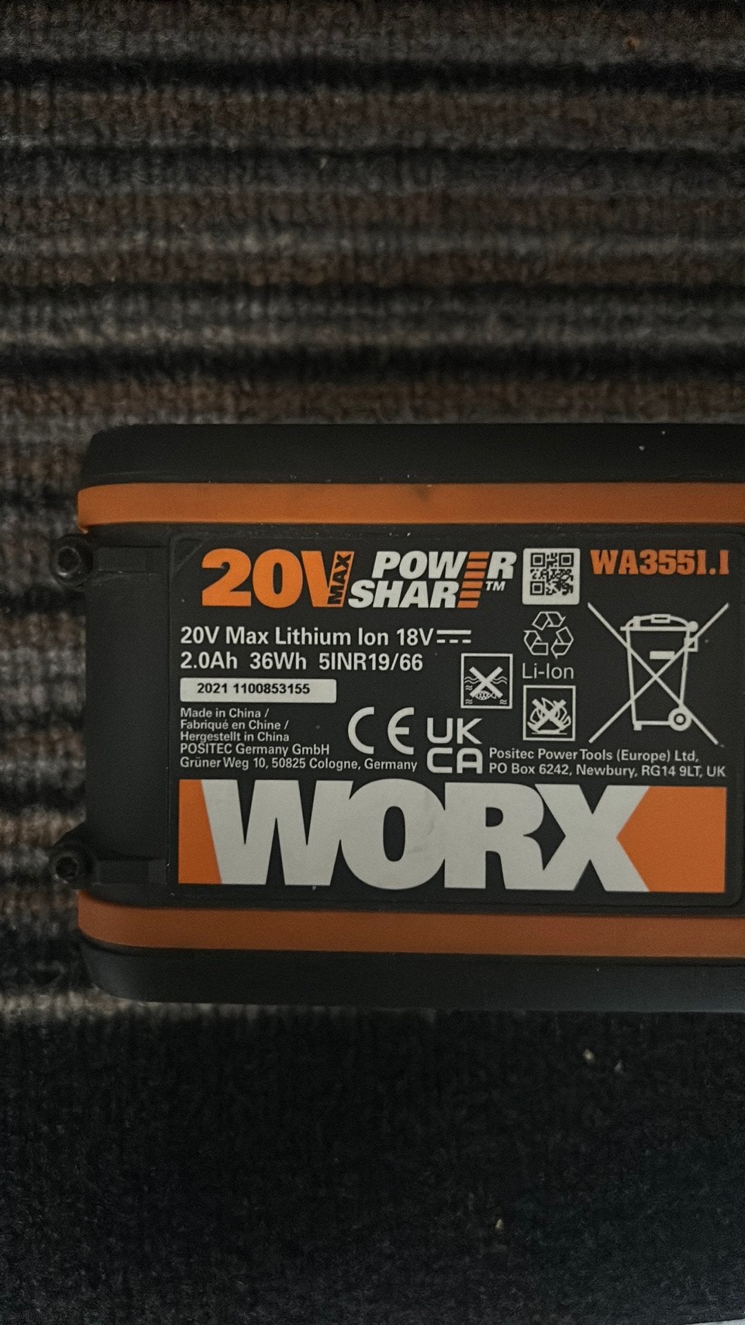 Worx batterij 20v 2.0 ah met dubbele oplader 1 batterij, Audio, Tv en Foto, Accu's en Batterijen, Ophalen, Zo goed als nieuw