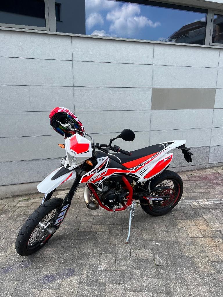 Beta RR 50cc racebaan, Fietsen en Brommers, Brommers | Derbi, Ophalen, 6 versnellingen, 50 cc, Klasse B (45 km/u)