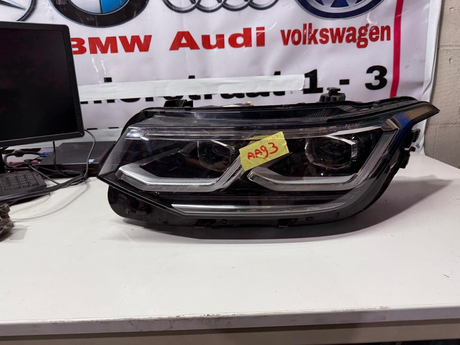Volkswagen Tiguan Koplamp, Autos : Pièces & Accessoires, Éclairage, Utilisé, Enlèvement ou Envoi