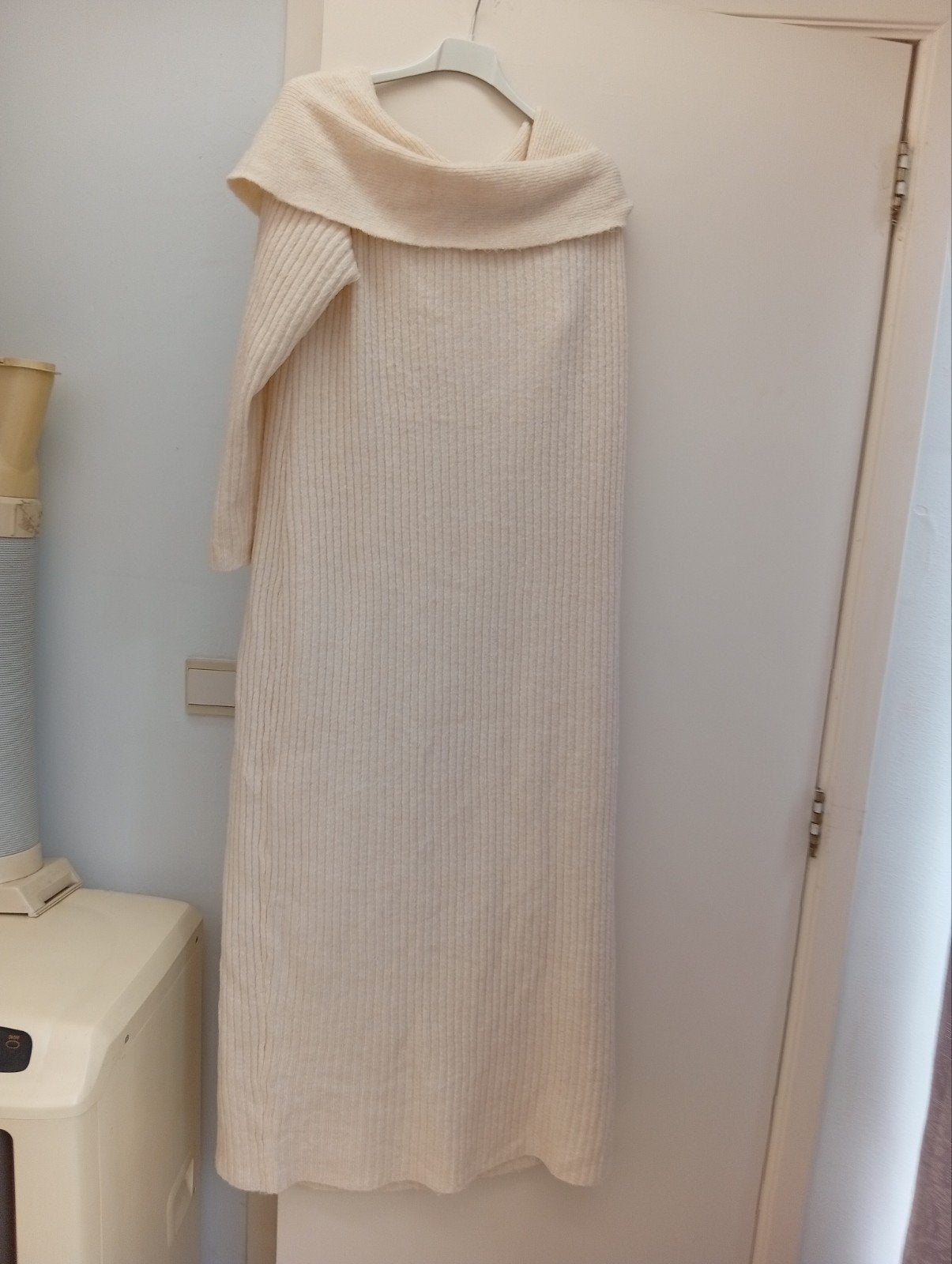 robes, Enlèvement, Beige