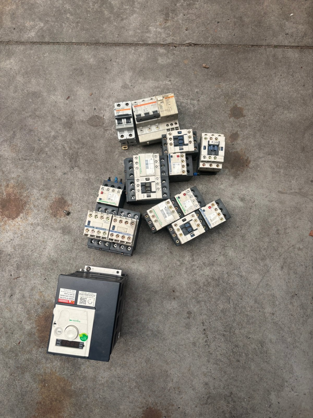 Elektrische componenten, Doe-het-zelf en Bouw, Ophalen of Verzenden, Zo goed als nieuw