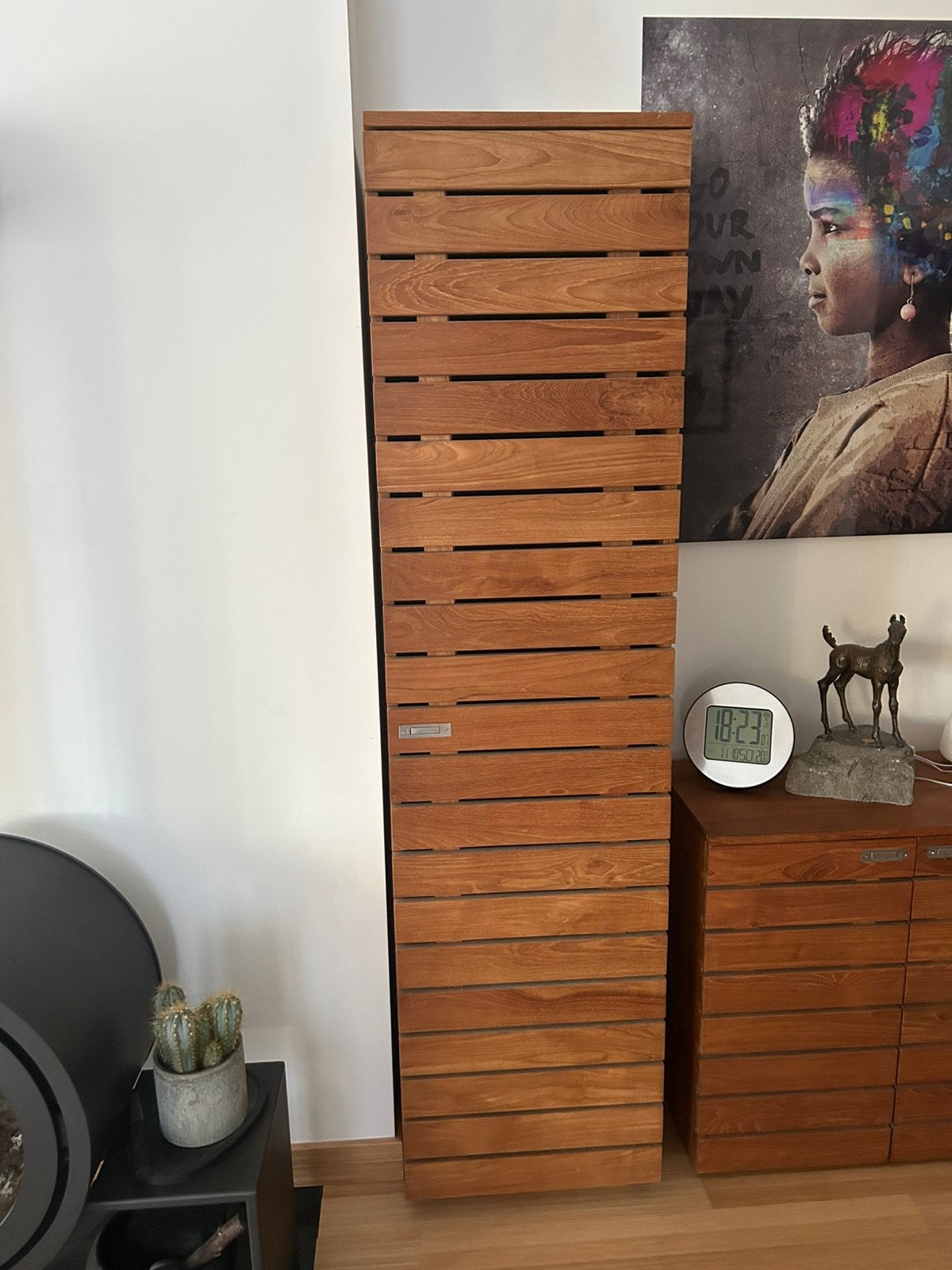 Armoire en teck ethnicraft, Teck, 25 à 50 cm, Avec porte(s), Comme neuf