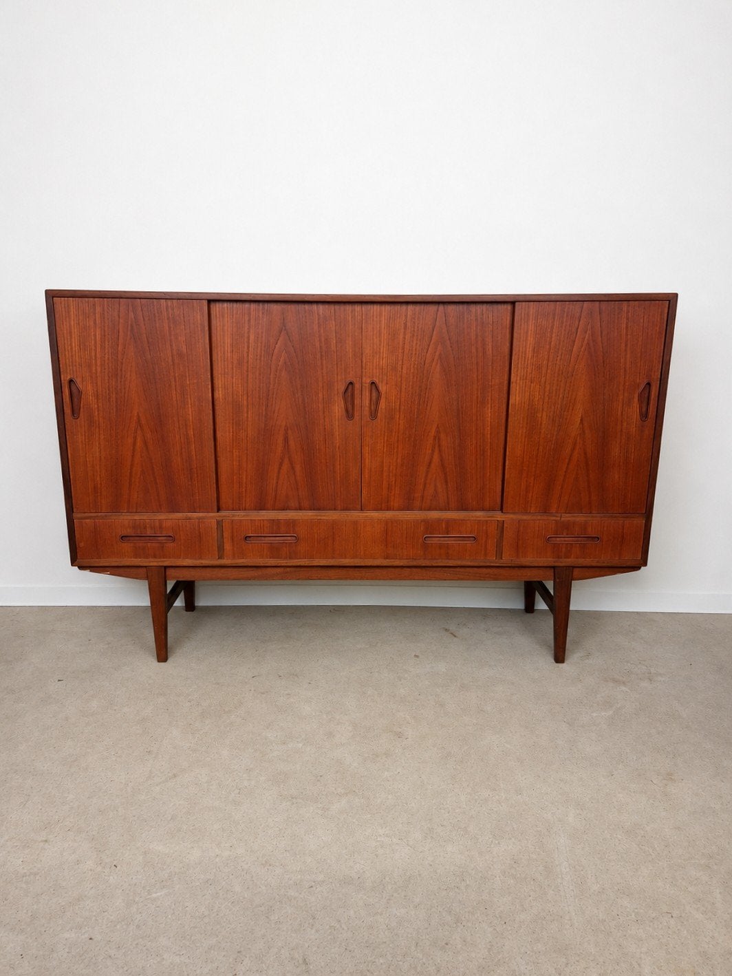 Vintage Deens highboard, Ophalen