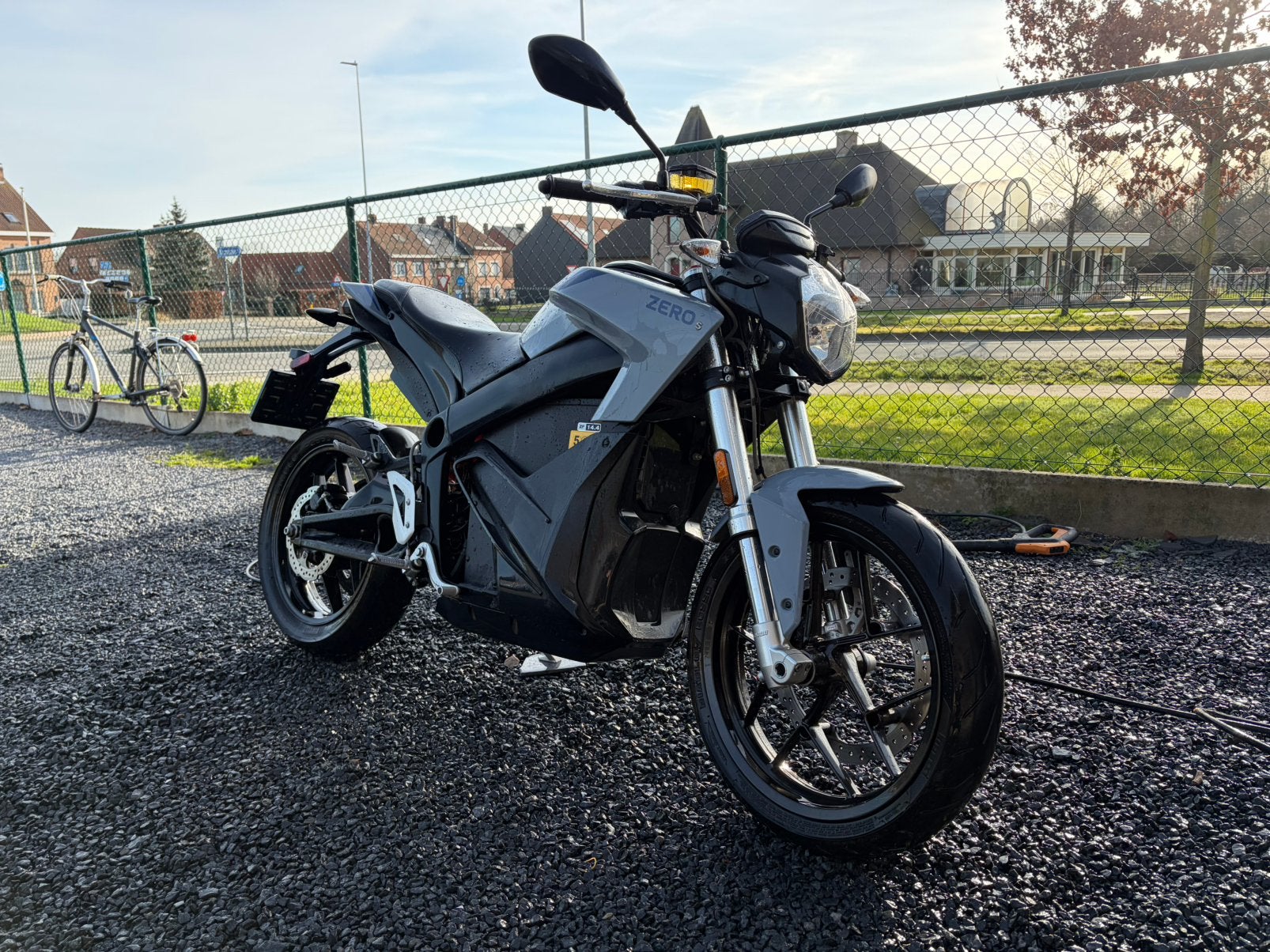 Zero type S (125cc), Motoren, Ophalen, 11 kW of minder