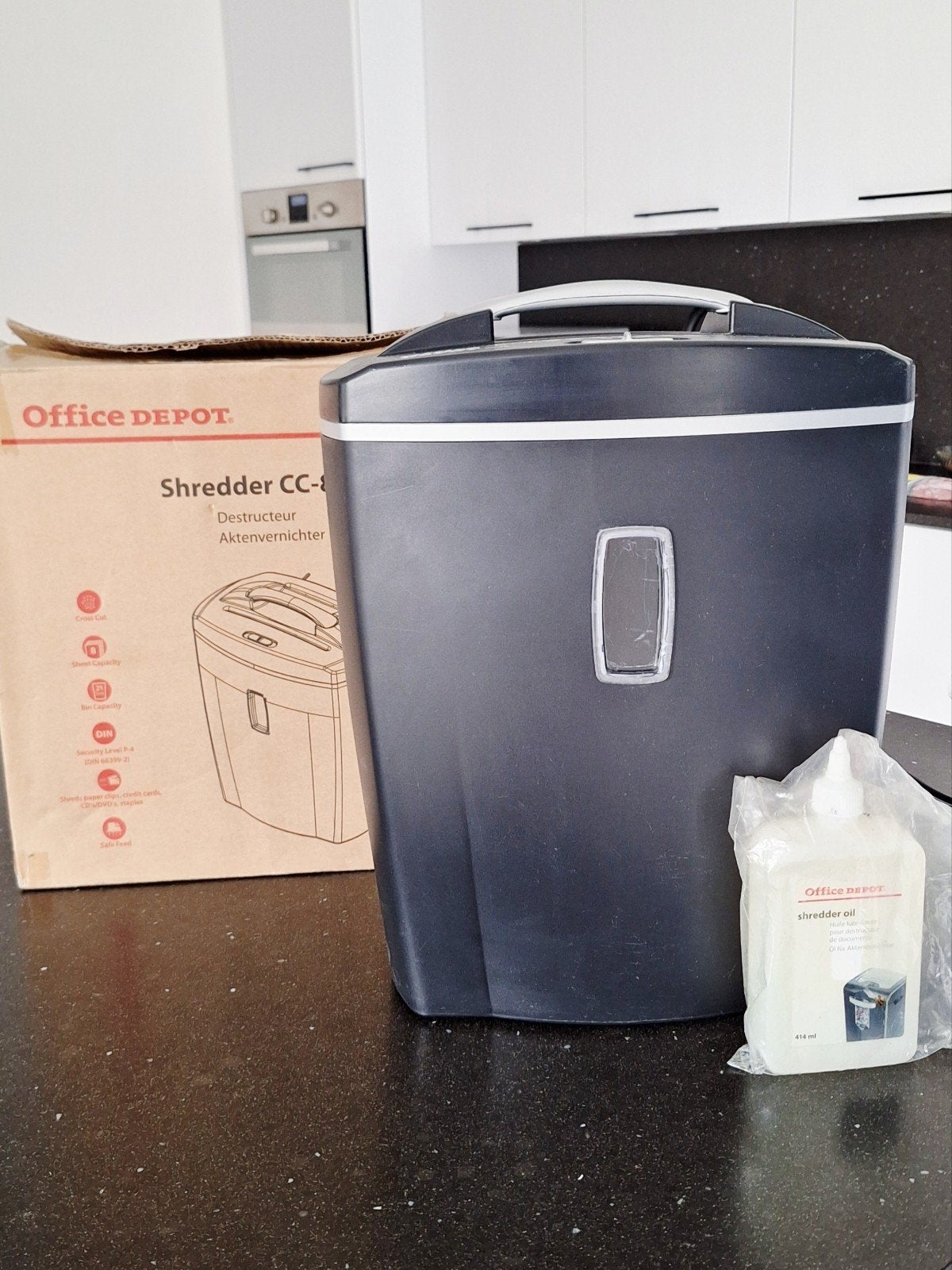 Papiervernietiger Shredder, Ophalen, Gebruikt