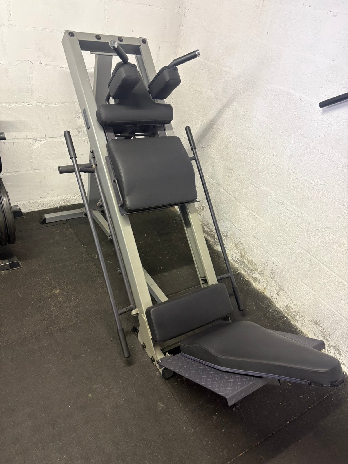 Leg Press/Hack Squad Body Solid., Sports & Fitness, Équipement de fitness, Enlèvement, Comme neuf