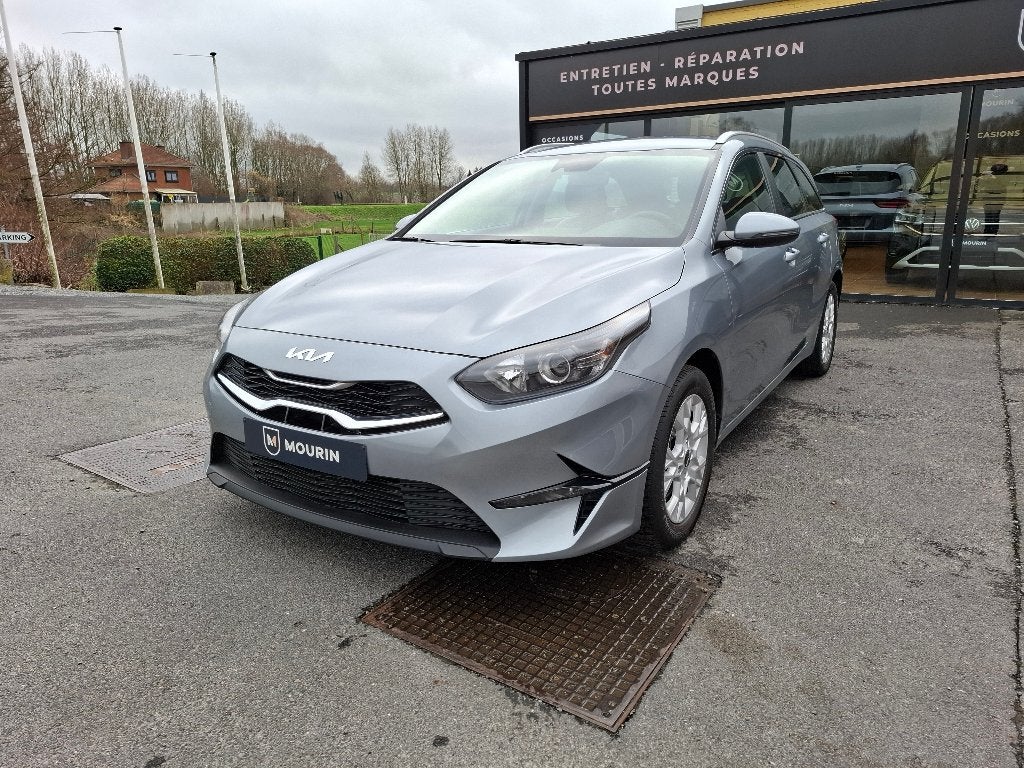 KIA CEED SW 1.0l ESSENCE 120CV 2023 34.153KMS PARFAIT ETAT !, Autos, Argent ou Gris, Achat, Euro 6, Entreprise