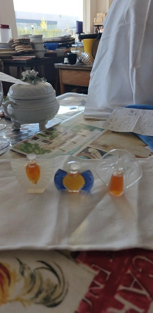 parfum miniatuur flesjes 5 ml Lalique vintage, Ophalen of Verzenden, Nieuw, Miniatuur, Gevuld