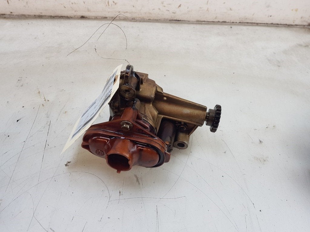 OLIEPOMP Mercedes-Benz A (177.0) (|2821800600|A2821800600|), Gebruikt, Mercedes-Benz