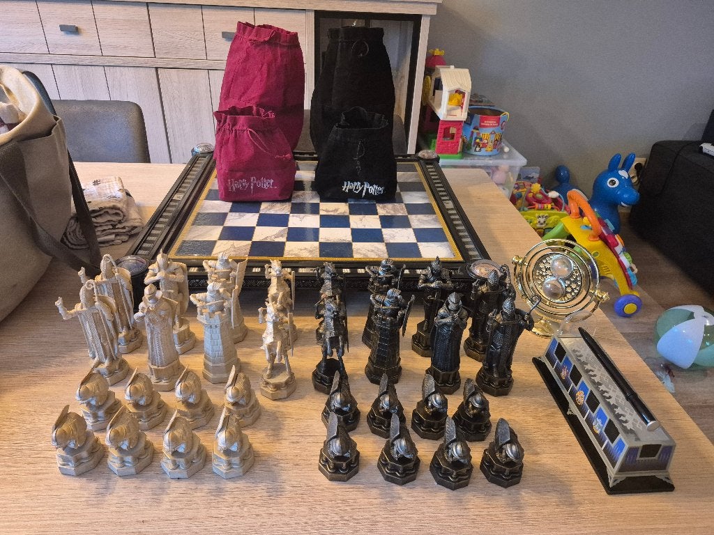 Harry potter schaakspel verzamelobject, Verzamelen, Ophalen of Verzenden, Gebruikt, Spel