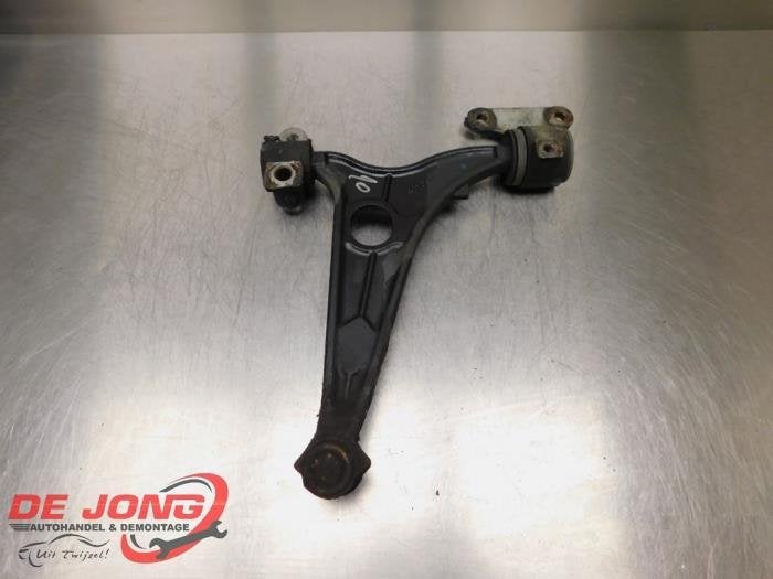 Bras de suspension avant droit d'un Peugeot Expert, -, 3 mois de garantie, Utilisé, -
