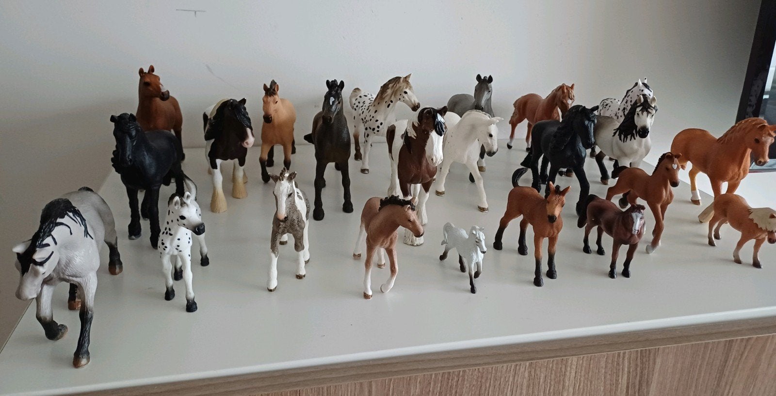 Set van 14 paarden en 6 veulens Schleich, Ophalen of Verzenden, Zo goed als nieuw