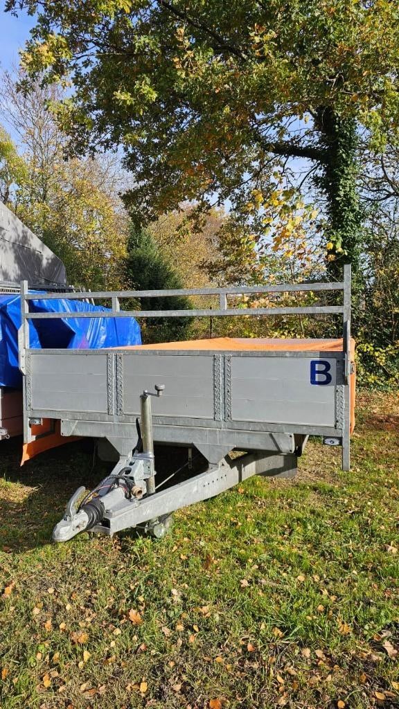 Aanhangwagen - speciaal voor stelling te vervoeren, Ophalen, Zo goed als nieuw