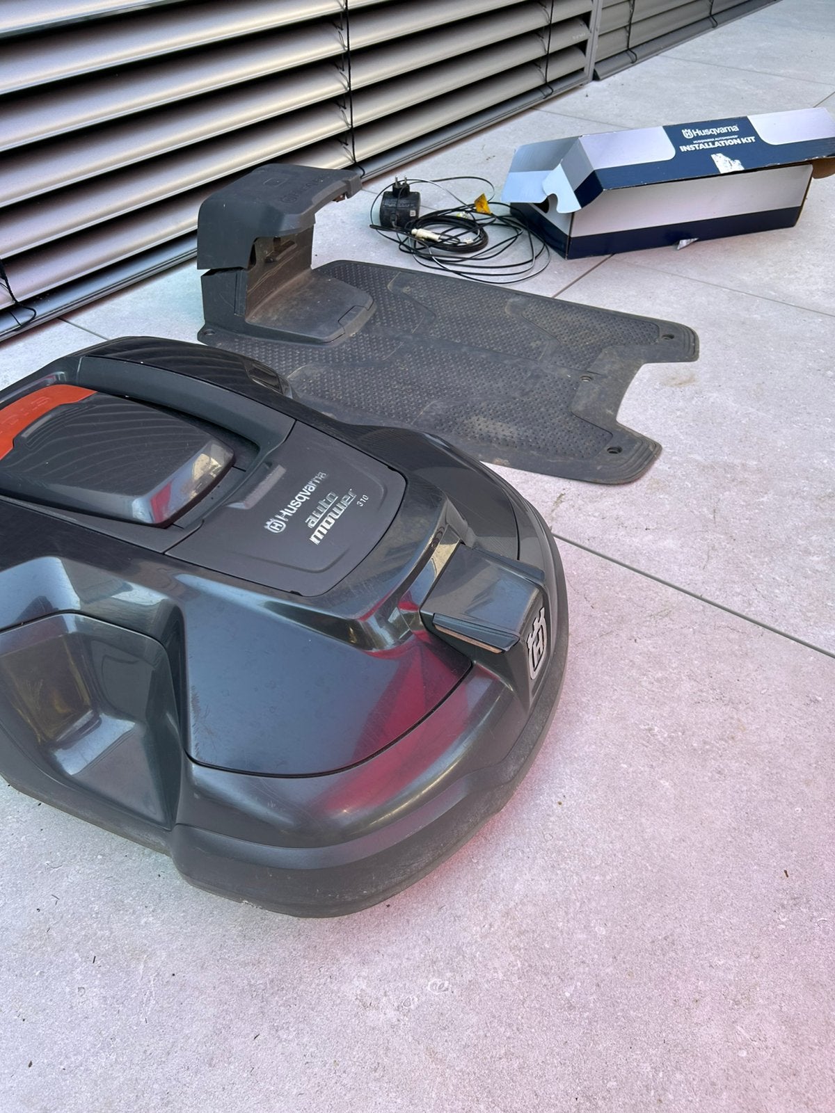 Robot tondeuse husqvarna automower 310, Enlèvement, Utilisé