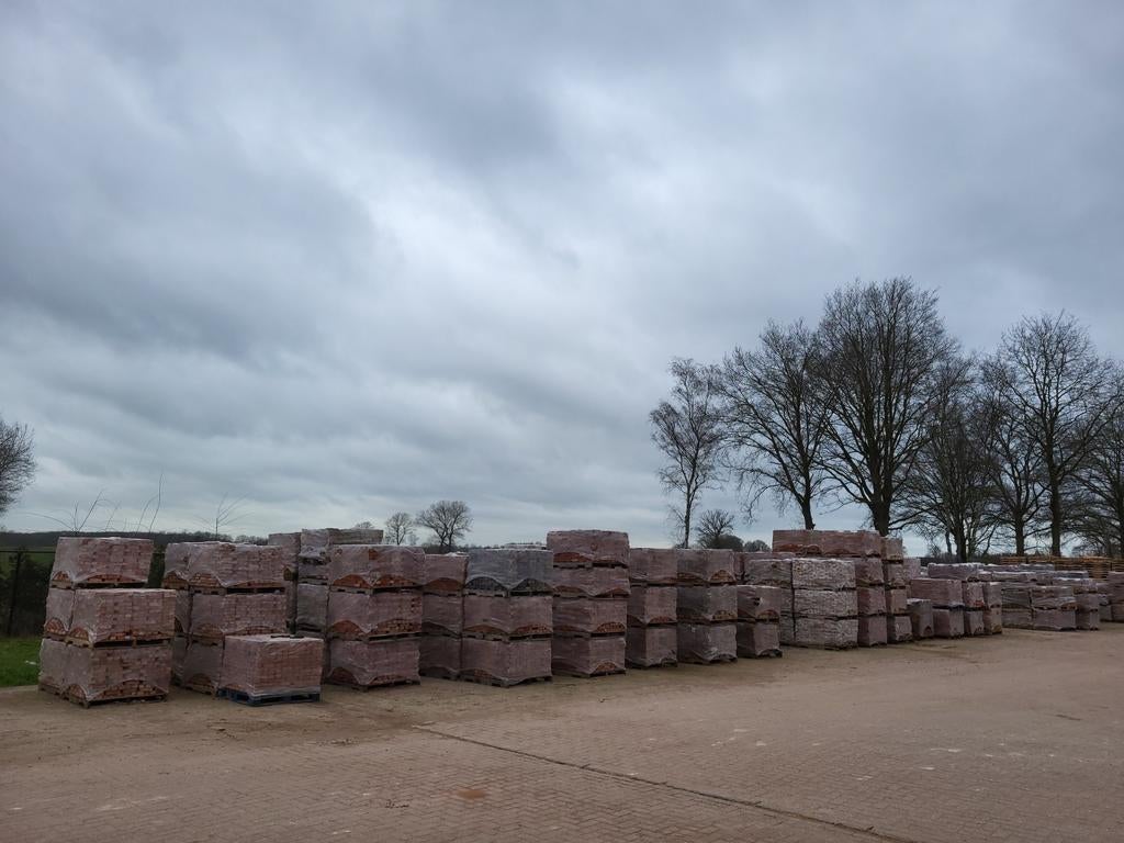 Allerlei oude stenen , recuperatiestenen, Doe-het-zelf en Bouw, Metselstenen, Ophalen