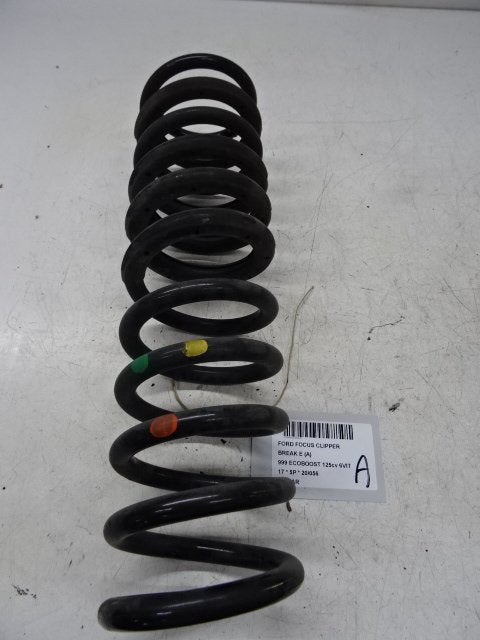 SCHROEFVEER ACHTER Ford Focus 3 Wagon (01-2010/02-2020), Gebruikt, Henry-Ford-Straße  1
50735  Köln, DE, Ford-Werke GmbH, Kunden@ford.com