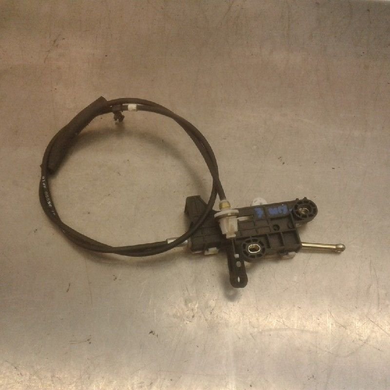 DIVERS Kia Sorento I (JC) (01-2002/12-2011), Utilisé, Kia