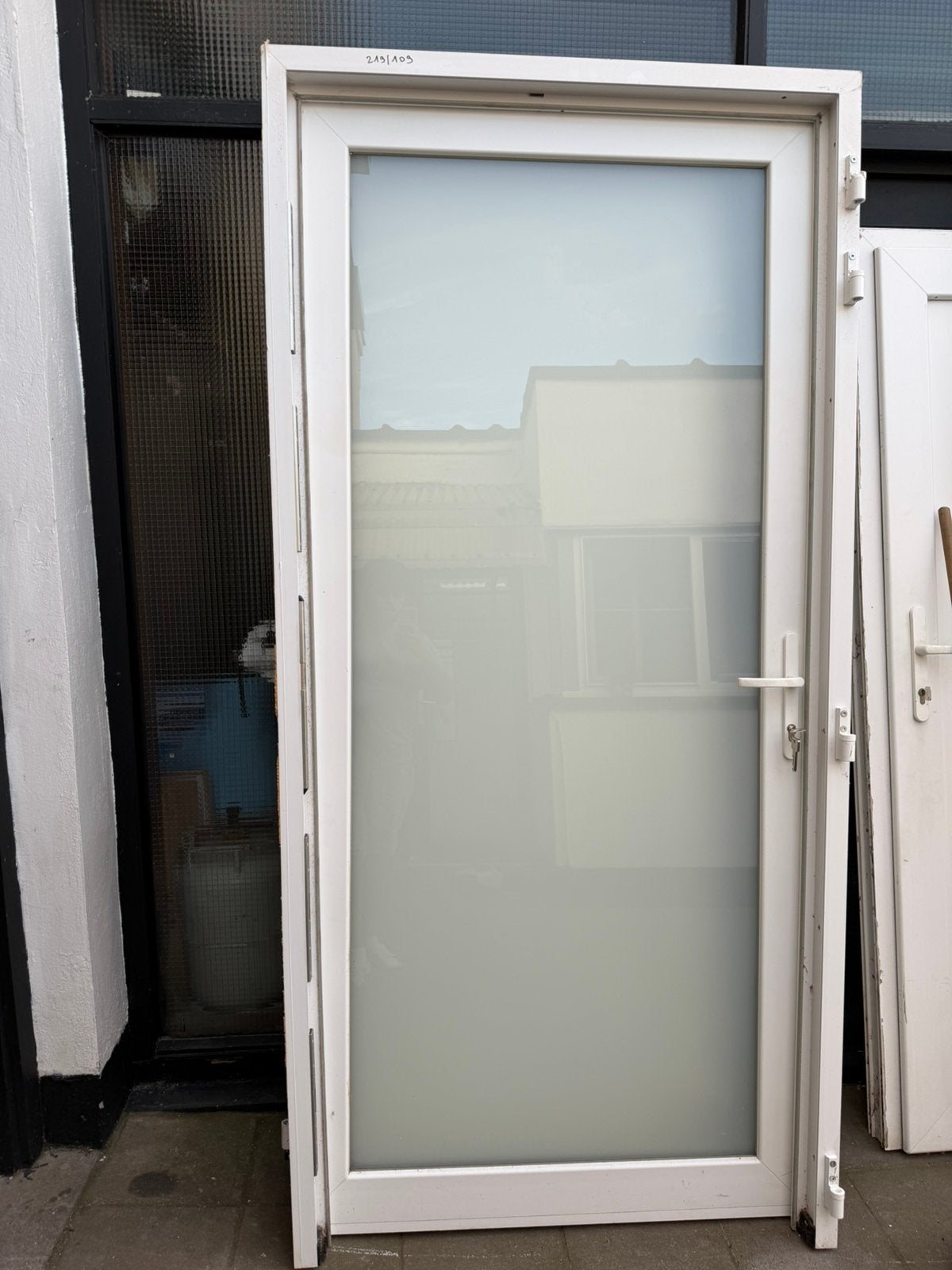 5 PVC DEUREN DUBBELGLAS THUIS LEVERBAAR, Ophalen, Zo goed als nieuw