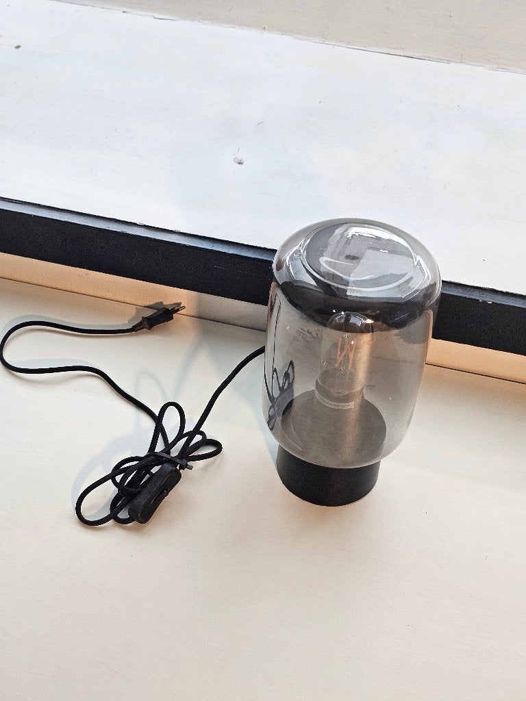 Prachtige zwarte tafellamp - bureaulamp, Bureaulamp, Overige merken, 26 cm, Zo goed als nieuw