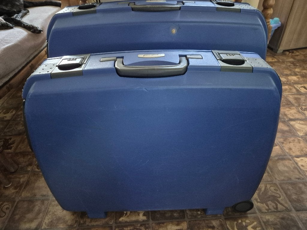 Reiskoffers, Handtassen en Accessoires, Koffers, Gebruikt, Hard kunststof, Slot, 55 cm of meer