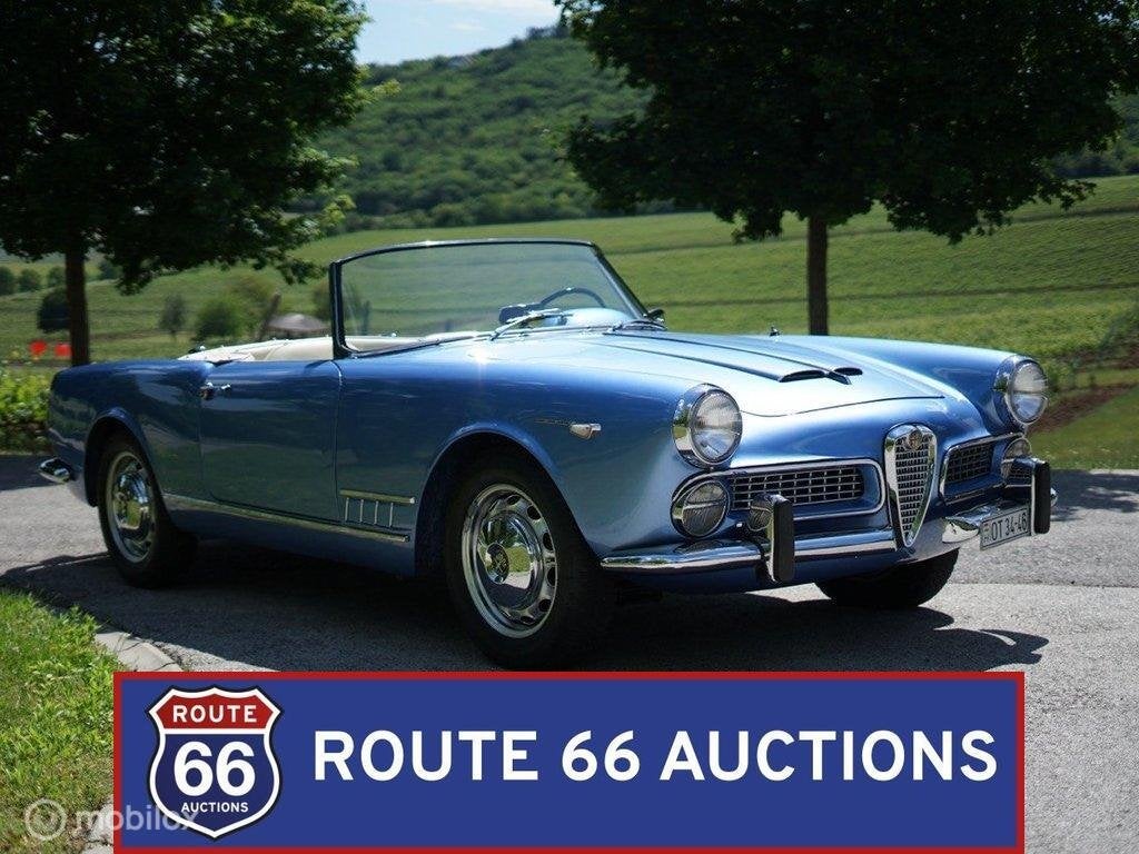 Alfa Romeo 2000 Spider Touring | 1960 | Route 66 Auctions, Auto's, Zwart, Bedrijf, Handgeschakeld, Overige carrosserie