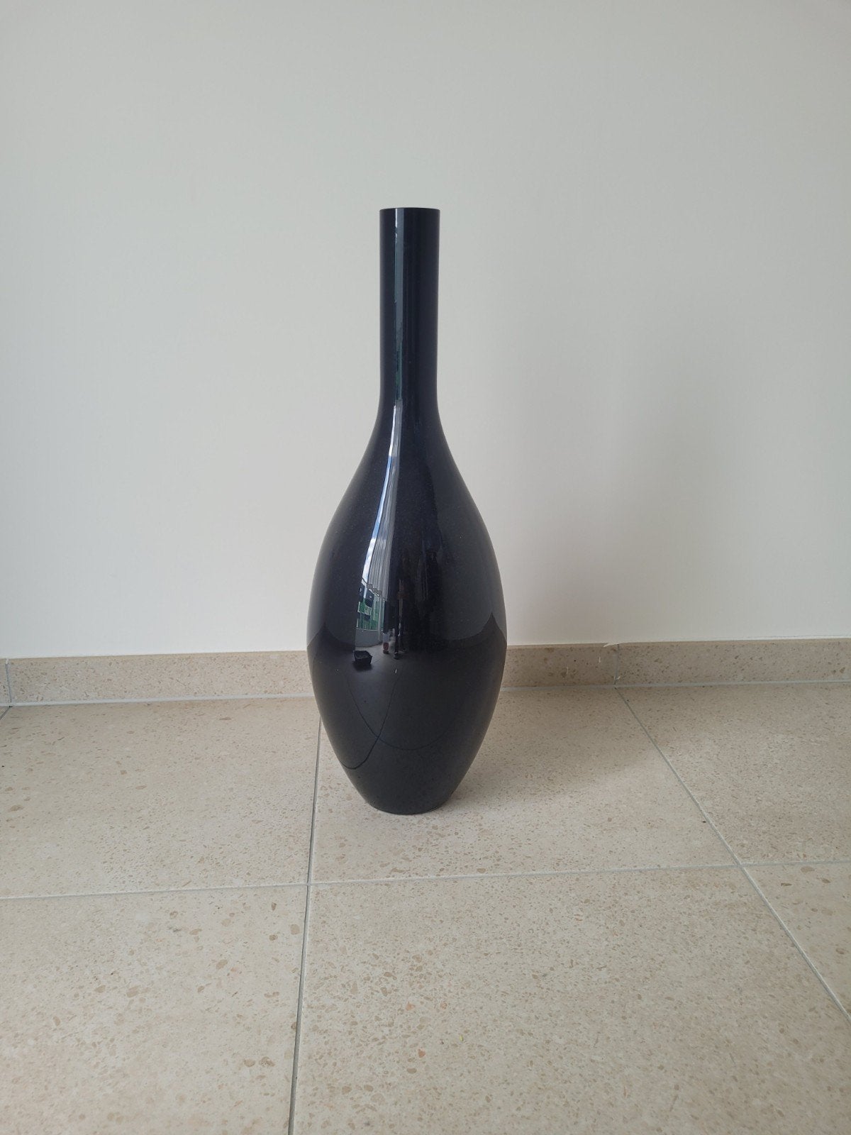 Zwarte design vaas 70cm, Huis en Inrichting, Woonaccessoires | Vazen, Ophalen