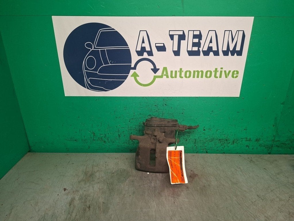ETRIER DE FREIN ARRIÈRE GAUCHE Audi A4 (B8) (|32335478|), Auto-Union-Straße  1,
85057  Ingolstadt, DE, Info@audi.de, Audi, Utilisé