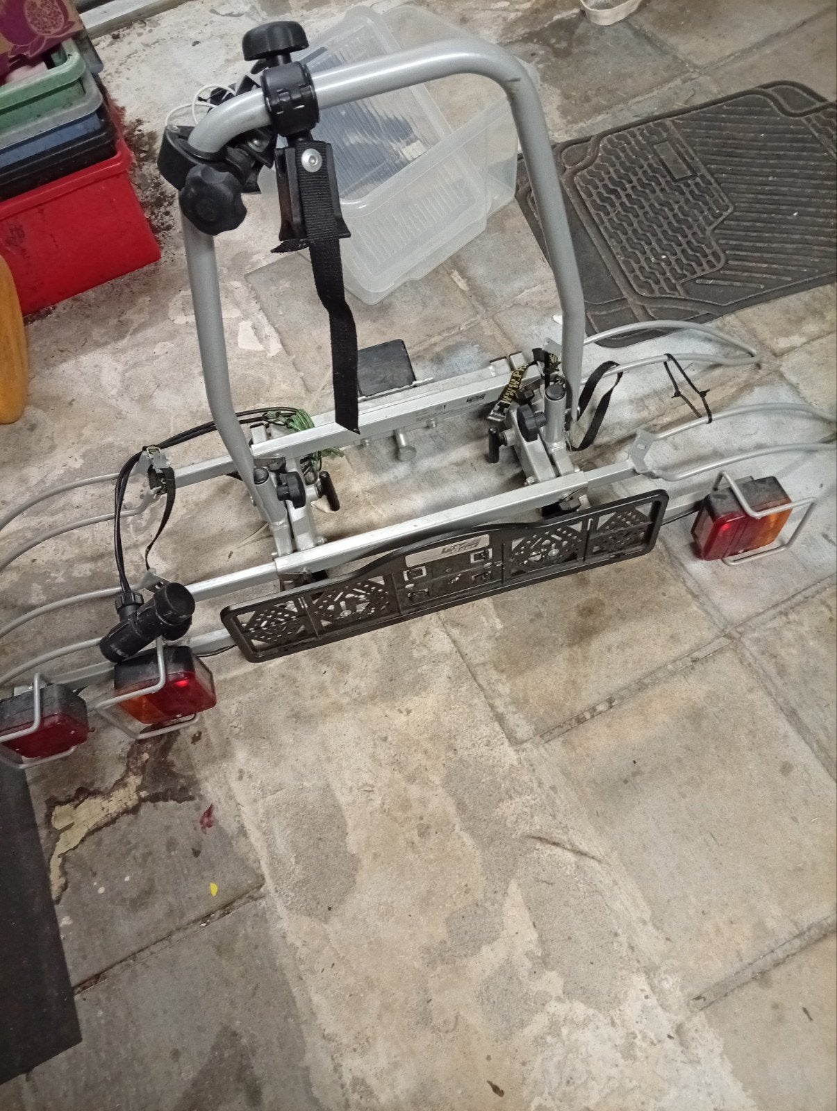 Fietsen drager voor 2fietsen je kan nog in het koffer .gepla, Ophalen