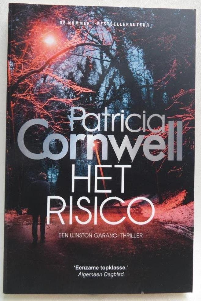 Patricia Cornwell Het risico een Winston Garano thriller, Boeken, Thrillers, Gelezen, Ophalen of Verzenden